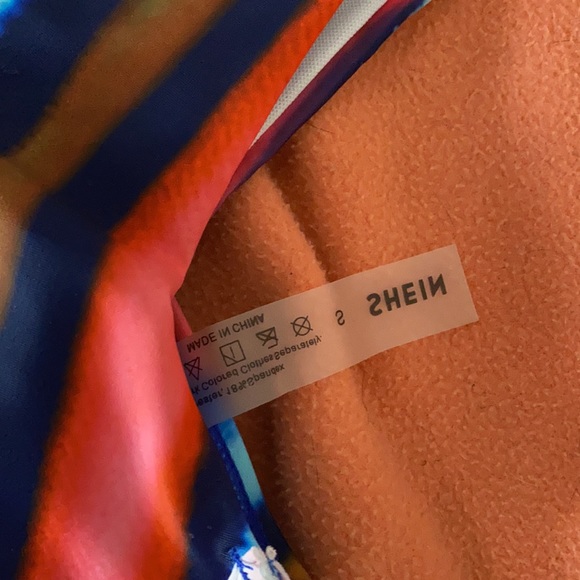 Bathing suit - Picture 2 of 3